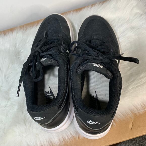 Nike Women's Black Athletic Shoes size 7.5 - Picture 5 of 10
